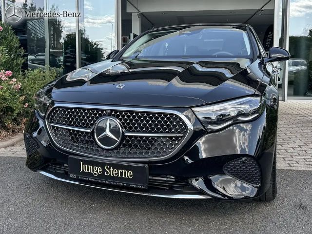 Mercedes-Benz E 450 4MATIC AVANTGARDE Sedan