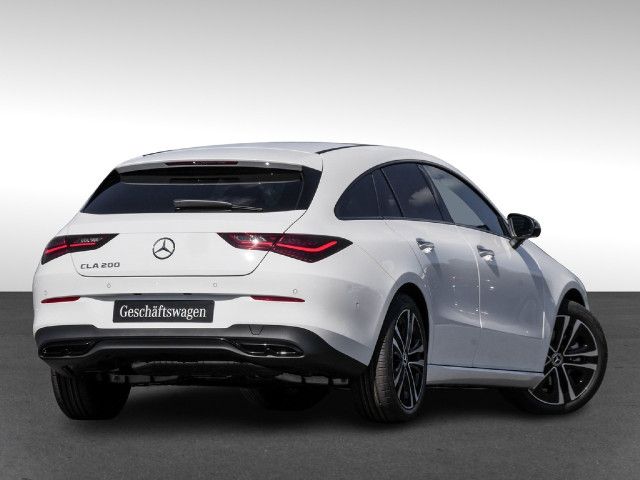 Mercedes-Benz CLA 200 Shooting Brake