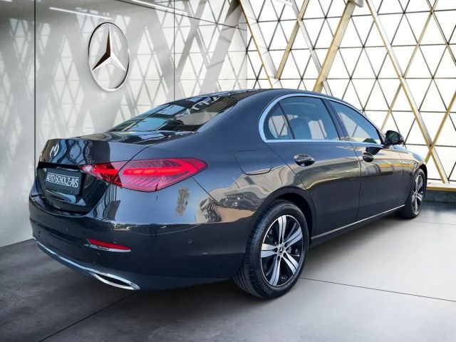 Mercedes-Benz C 180 AVANTGARDE Sedan
