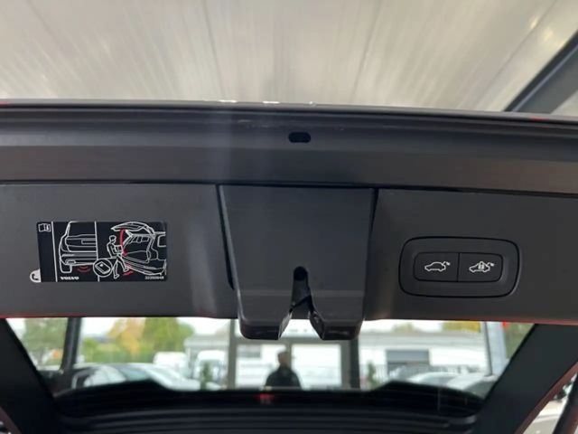 Volvo V90 AWD Dark Plus Recharge T6