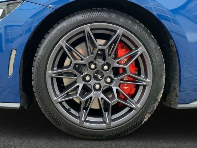 Ford Mustang Fastback GT 5.0 V8