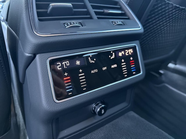 Audi A6 40 TDI Avant Quattro S-Line S-Tronic