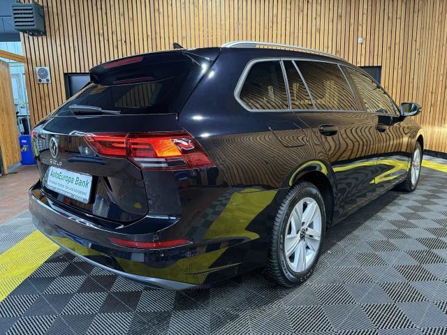 Volkswagen Golf DSG Life Variant