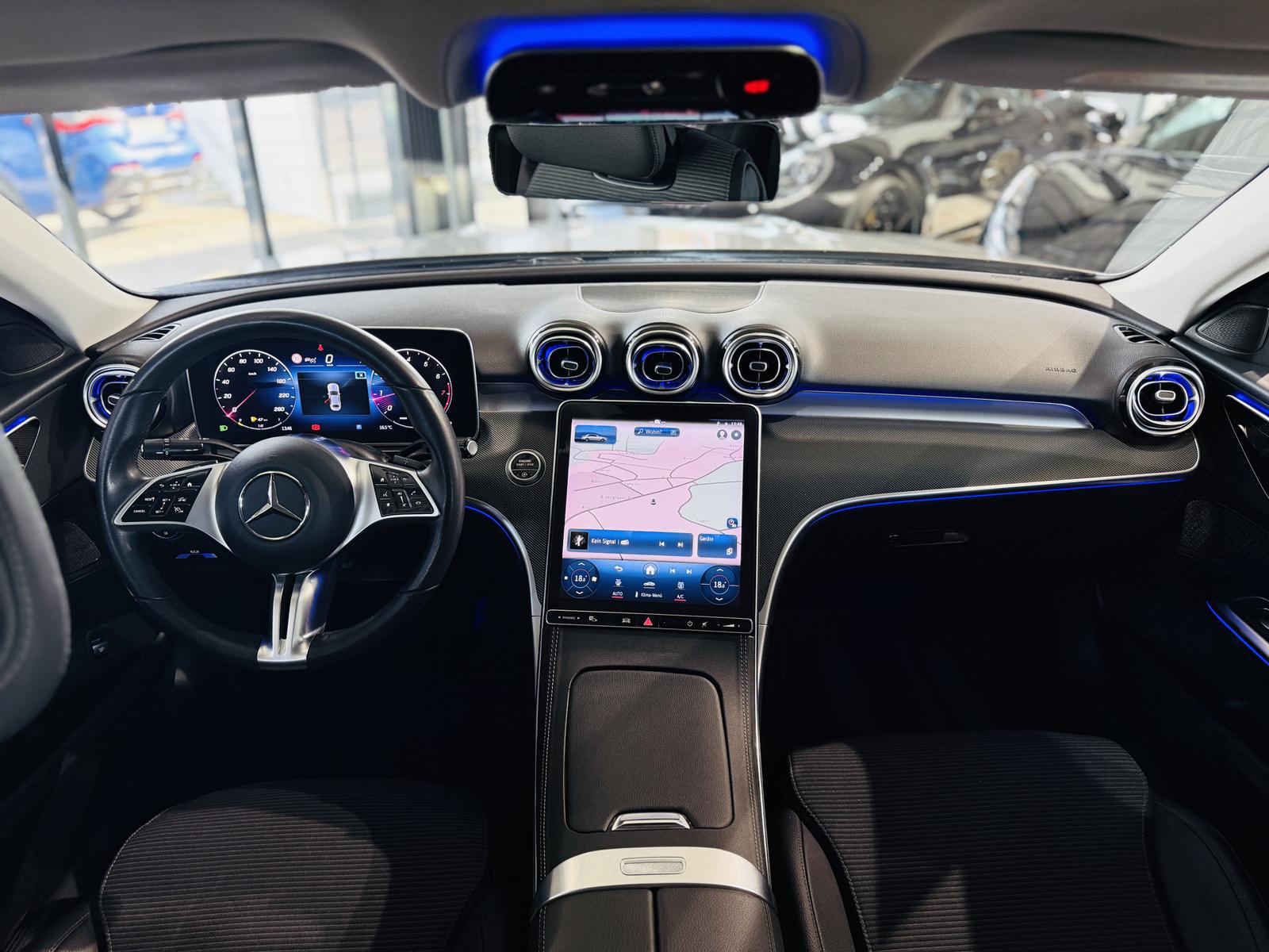 Mercedes-Benz C 200 AVANTGARDE Sedan