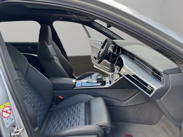 Audi RS6 Avant Performance Quattro