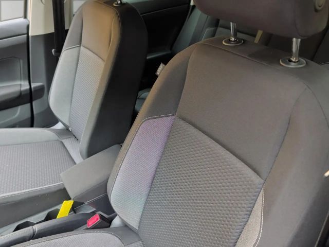 Volkswagen Taigo 1.0 TSI DSG Life