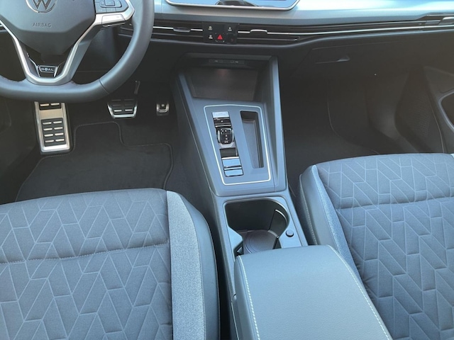 Volkswagen Golf 1.5 eTSI DSG