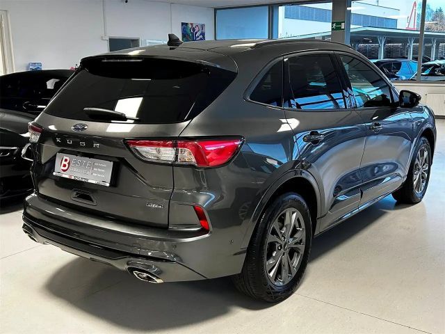 Ford Kuga Plug in Hybrid ST Line