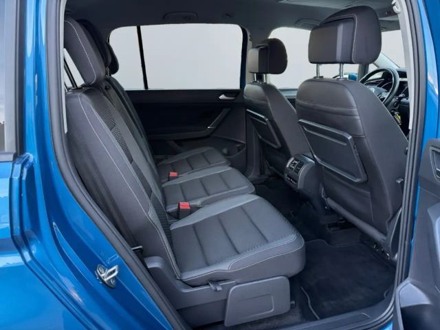 Volkswagen Touran 1.5 TSI DSG