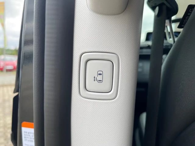 Hyundai Staria 9-SITZER AUTOM+LEDERSITZE+NAVI+EL.TÜREN&HECKKLAPPE