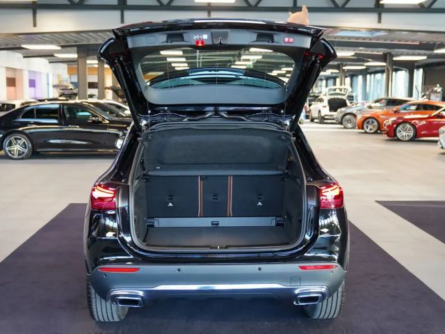 Mercedes-Benz GLA 200 GLA 200 d Progressive