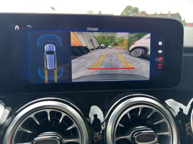 Mercedes-Benz EQB 350 4MATIC Progressive