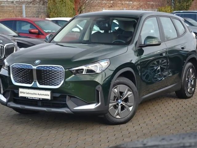 BMW iX1 xDrive30