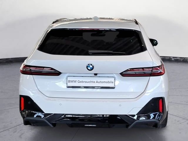 BMW 520 520d M-Sport Touring