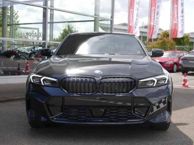 BMW 330 330e M-Sport Sedan