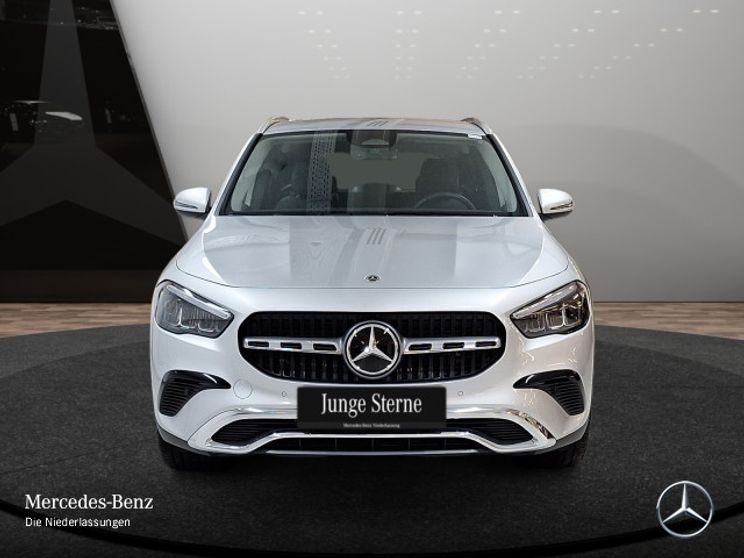 Mercedes-Benz GLA 180 Progressive
