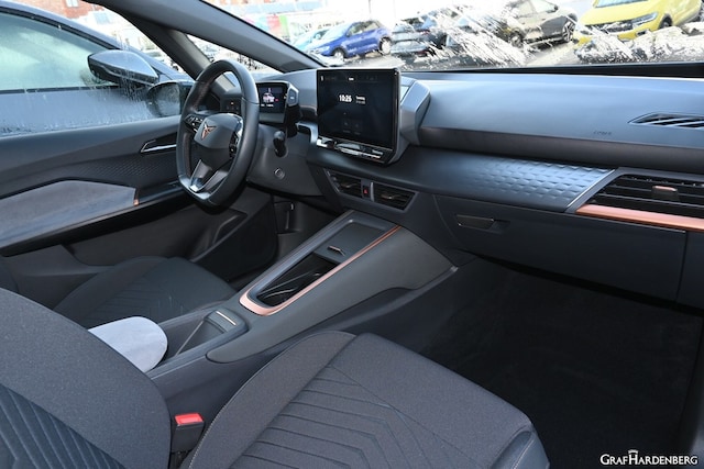 Cupra Born Born HUD LED PDC SzHzg