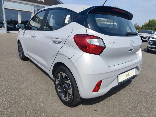 Hyundai i10 1.0 2WD Trend
