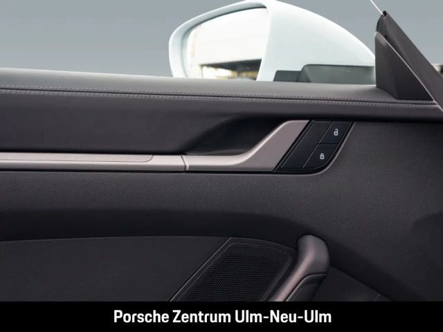 Porsche 992 Carrera Coupé