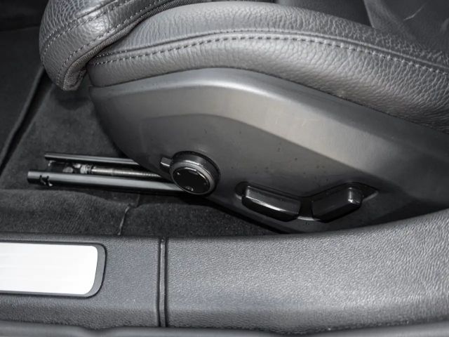 Volvo V60 Cross Country AWD Plus