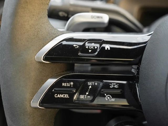 Mercedes-Benz A 35 AMG 4MATIC AMG Line