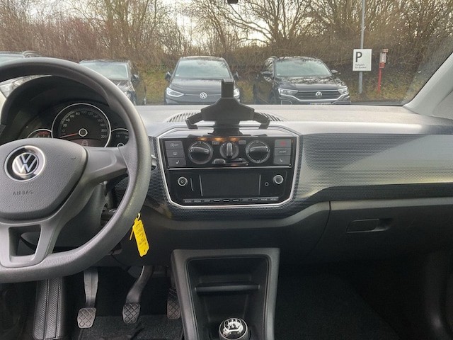 Volkswagen up! Move Move up!