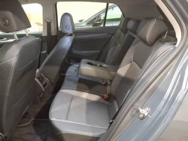 Volkswagen Golf 1.5 eTSI DSG Golf VIII