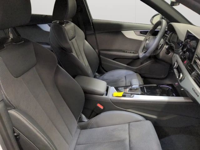 Audi S4 Avant Quattro