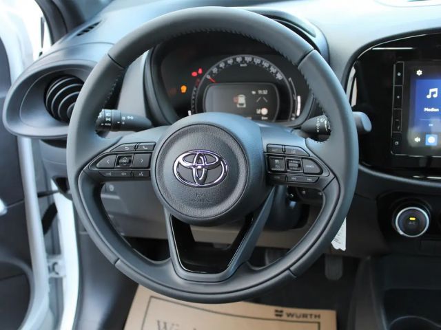 Toyota Aygo 1.0 VVT-i Hatchback Play