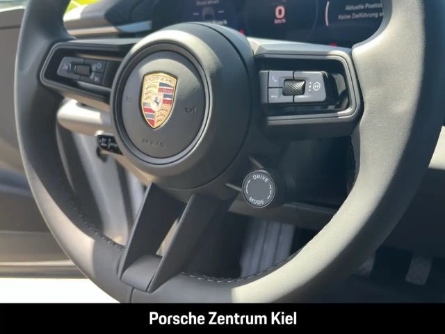 Porsche Macan 4