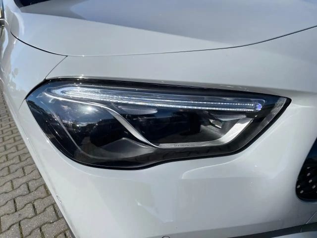 Mercedes-Benz GLA 220 4MATIC AMG Line