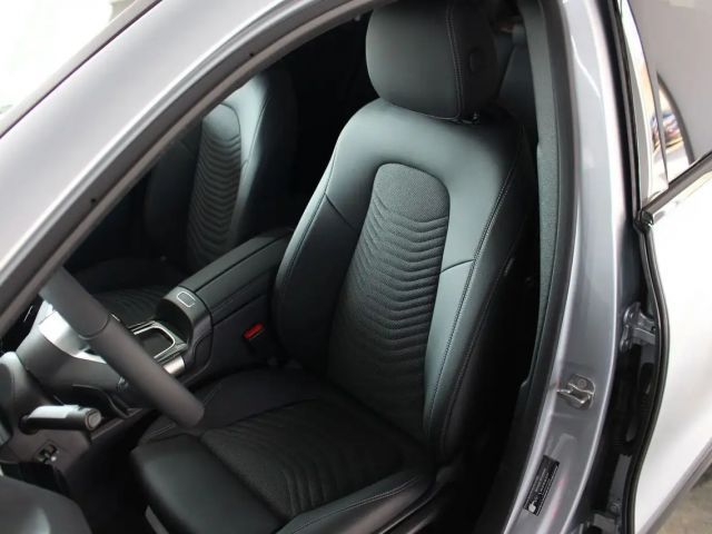 Mercedes-Benz GLA 200 Progressive