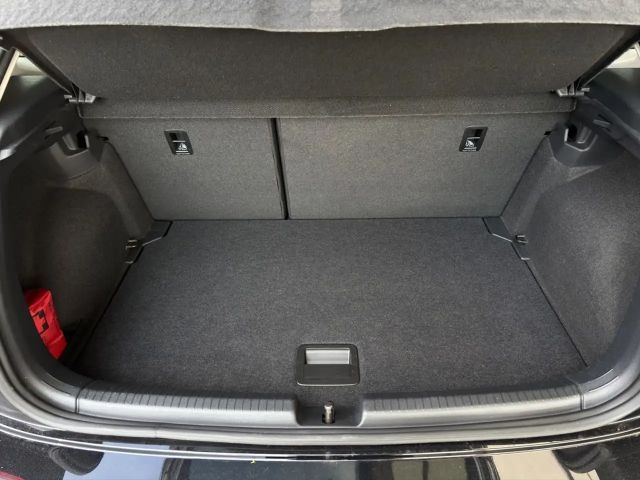 Volkswagen Polo 1.0 TSI DSG Style