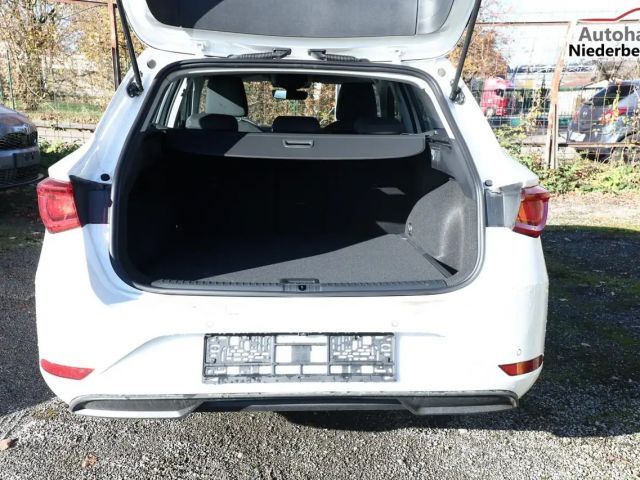 Seat Leon 1.5 eTSI DSG Sportstourer Style