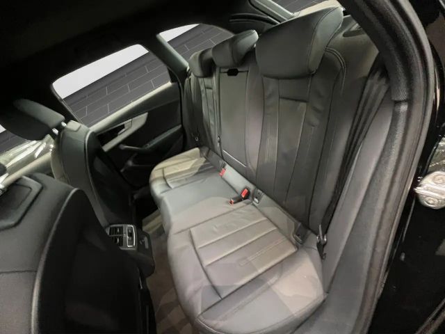 Audi A4 35 TFSI S-Tronic