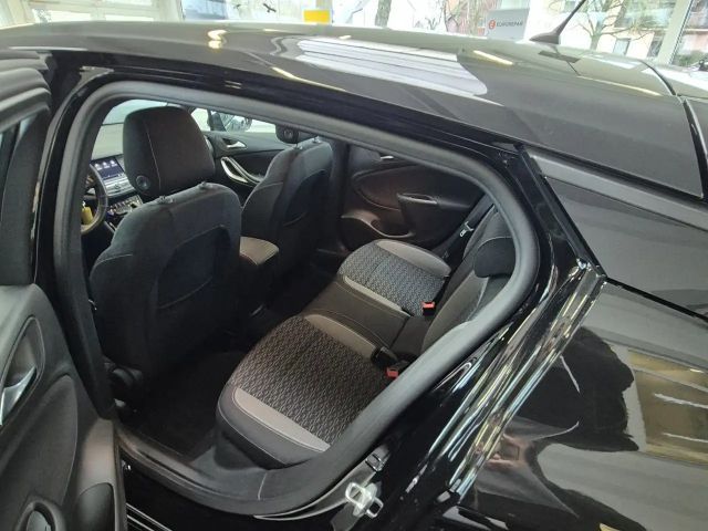 Opel Astra GS-Line Grand Sport