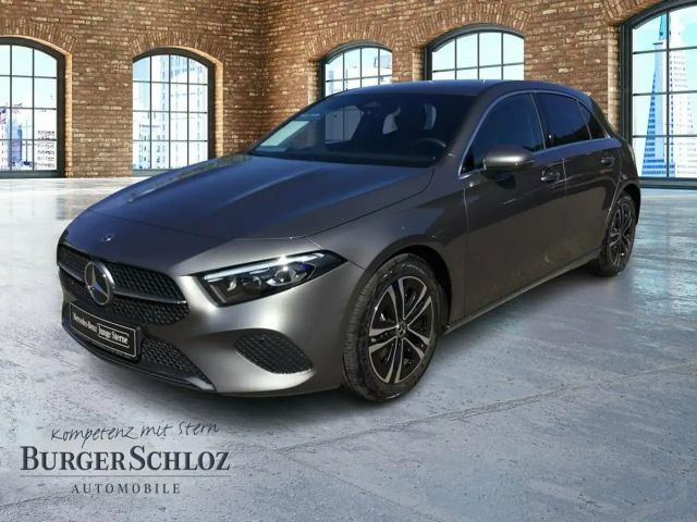 Mercedes-Benz A 180 AHK AUT DynLicht Fernlichtass. Kam. LED
