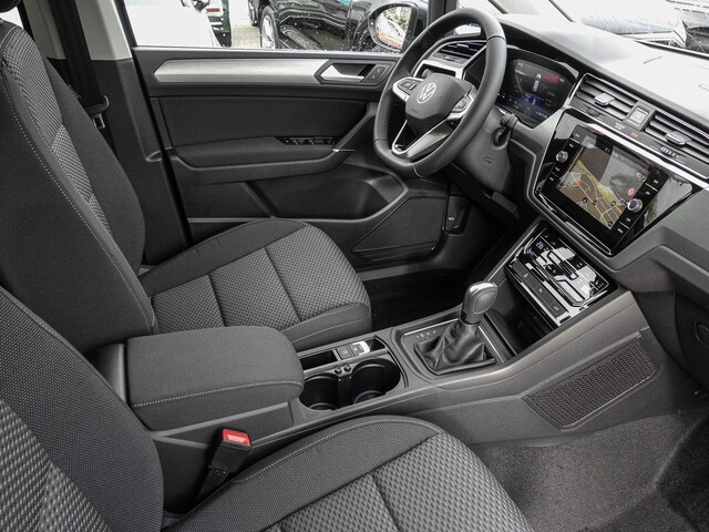 Volkswagen Touran 1.5 TSI DSG