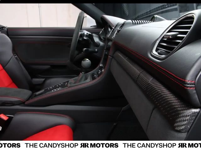 Porsche Cayman 718 RS