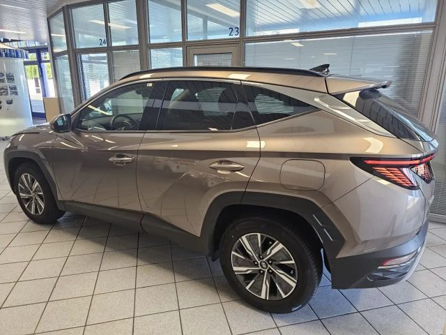 Hyundai Tucson Select