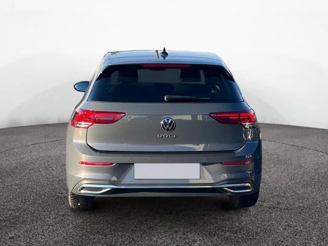 Volkswagen Golf DSG Life