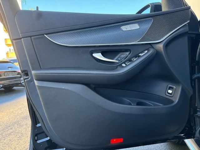 Mercedes-Benz EQC 400 4MATIC