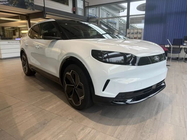 Ford Capri Premium RWD