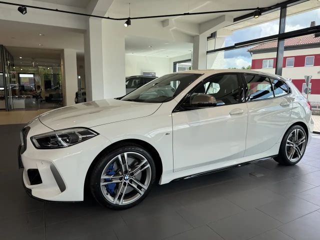 BMW 135 Sedan xDrive