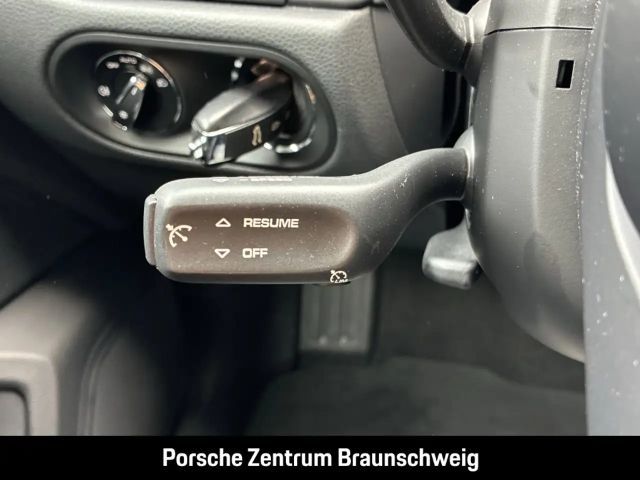 Porsche Macan Rückfahrkamera Sportabgas Luftfederung LED