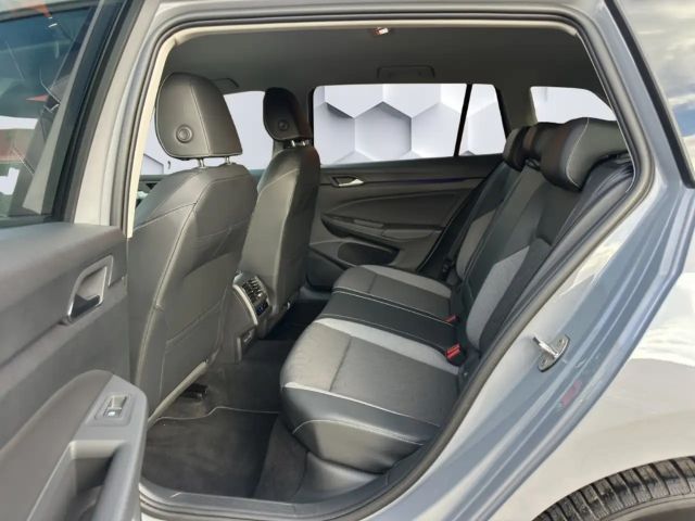 Volkswagen Golf DSG Golf VIII Variant