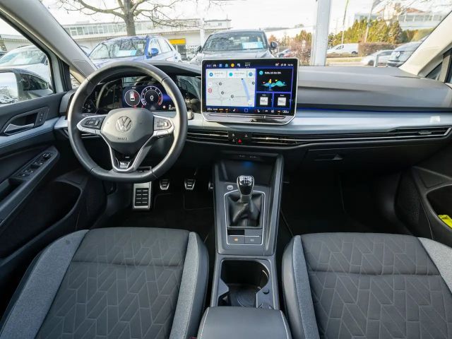 Volkswagen Golf 1.5 TSI Variant