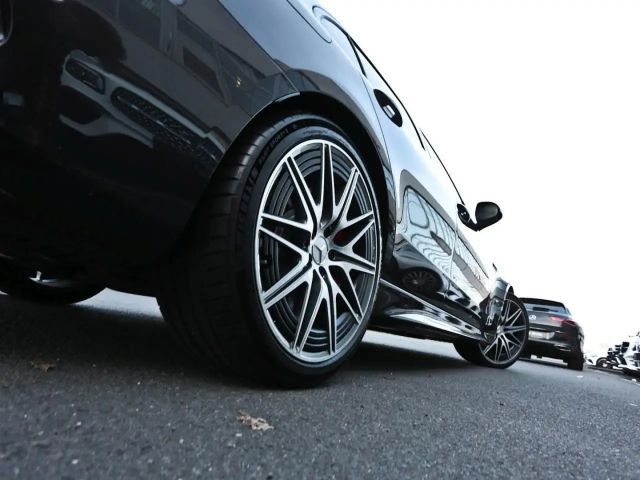 Mercedes-Benz C 63 AMG AMG Line Sedan