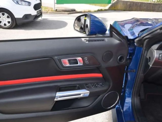 Ford Mustang Convertible GT 5.0 V8