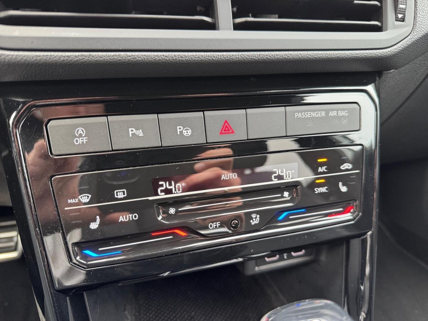 Volkswagen T-Cross 1.0 TSI Life R-Line